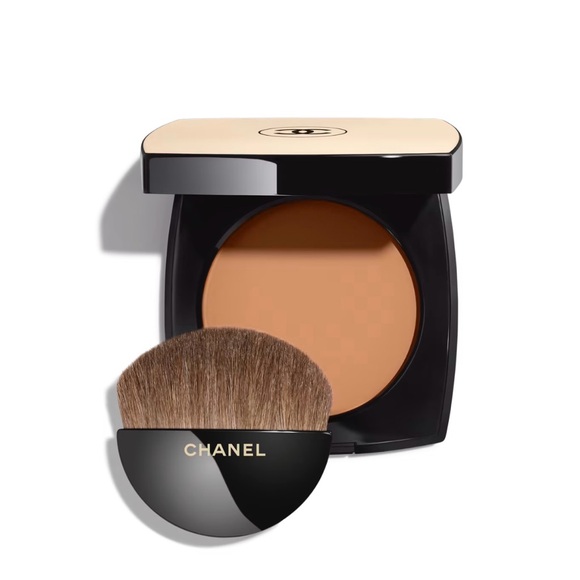CHANEL Other - CHANEL Bronzer Compact with Brush - Warm Tan